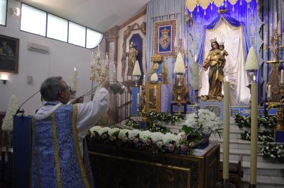 Domingo Eucarístico en La Iglesia de El Salvador 